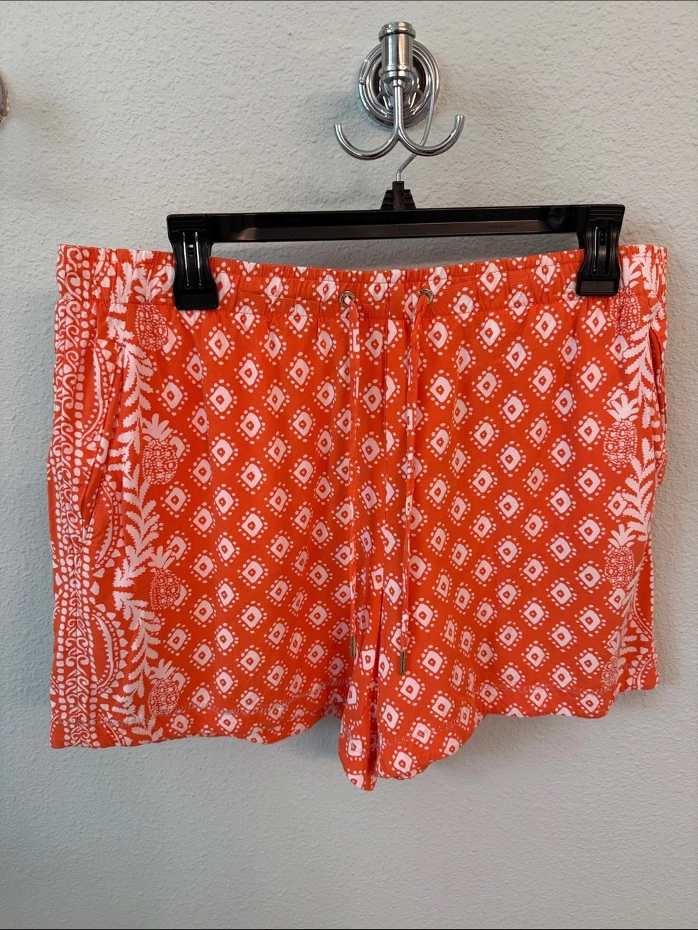 Lilly Pulitzer Orange and White Printed Shorts
